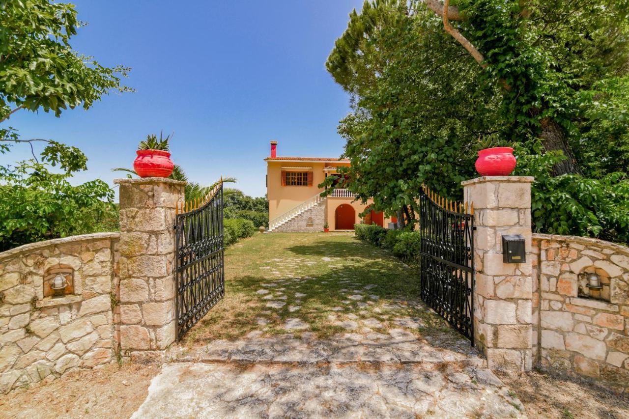 Holiday home Selini