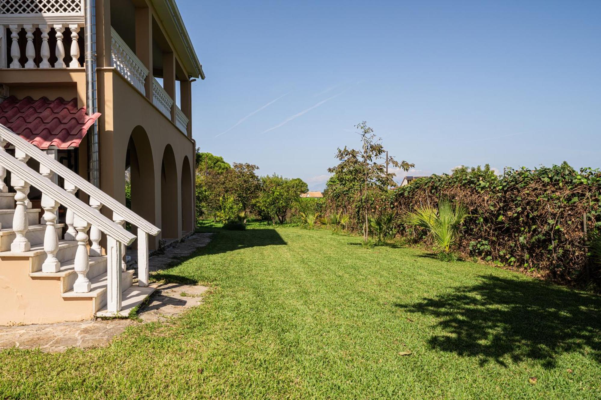 Selini Holiday home